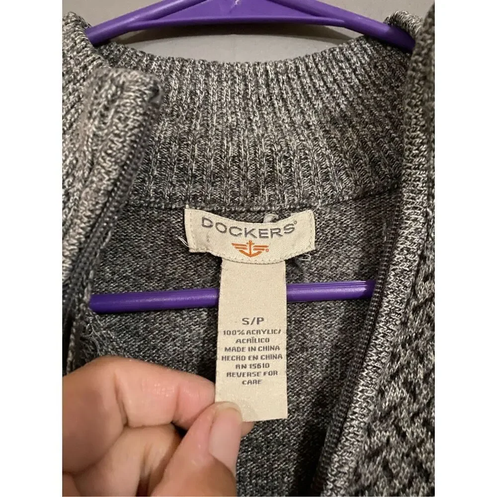 Dockers Grey Long Sleeve Collared 1/4 Zip Pullover Sweater Size Small NWOT
